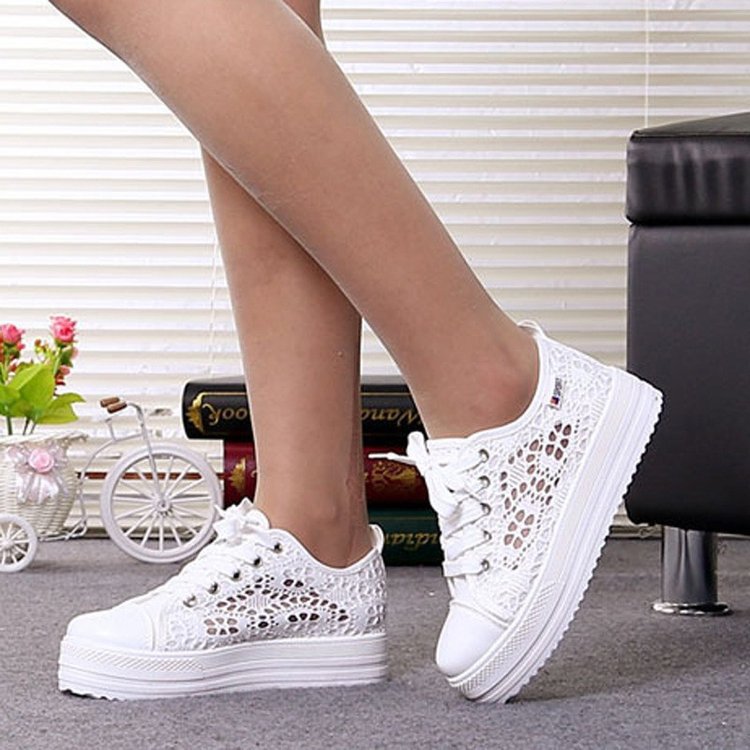 Women's Canvas Sneakers