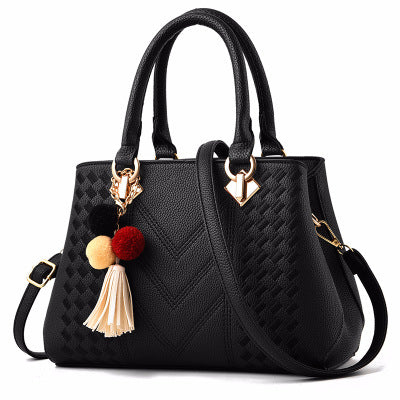 Luxury Multi-Compartment Leather Handbag