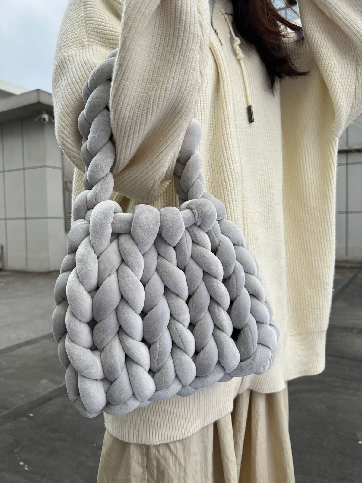 DIY hand woven crystal velvet core spun yarn woven hand-held mailman bag eprolo