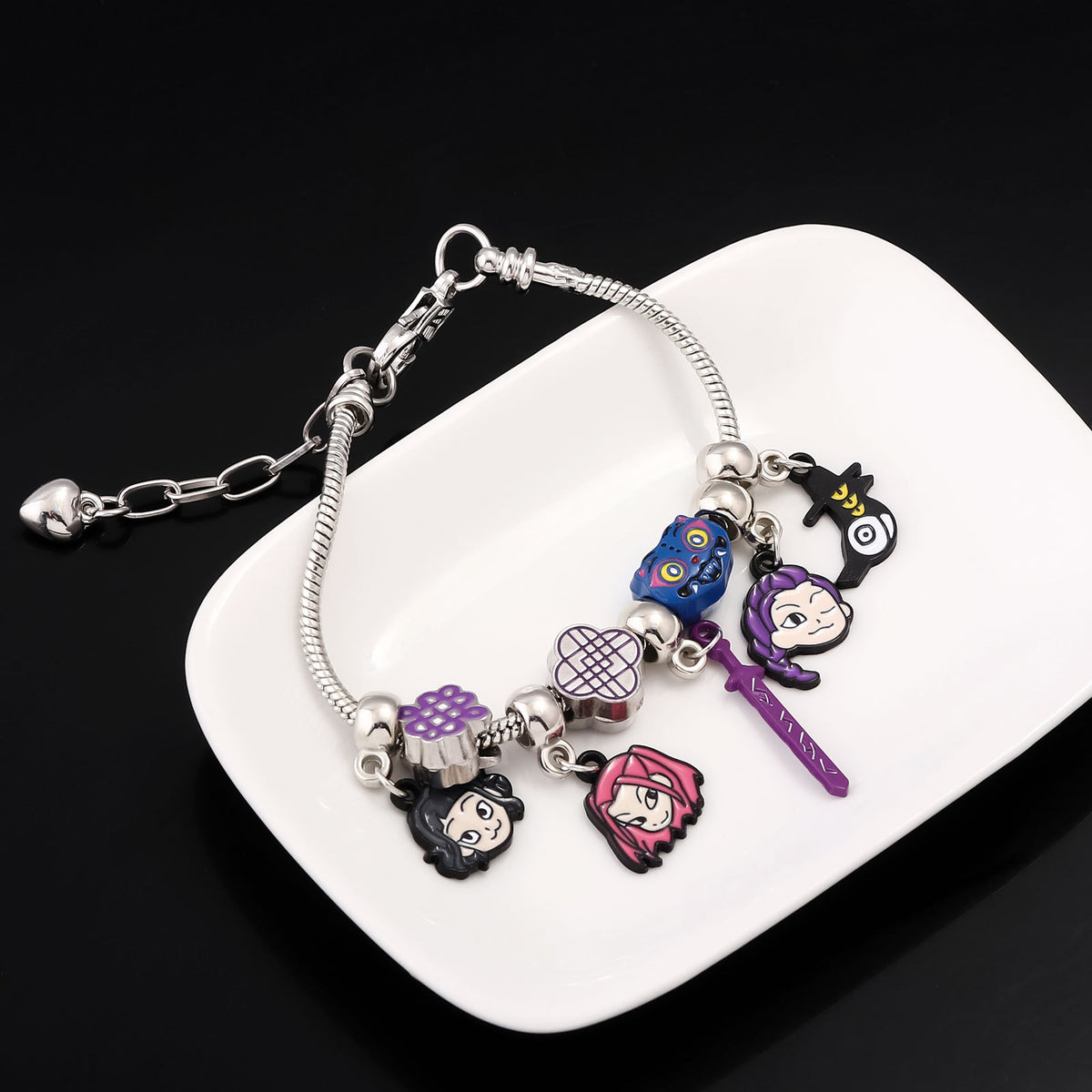 Cross-border Supply Cartoon Anime K-POP Demon Slayer Girl Group Mirai Lumizoy Character Pendant DIY Bracelet eprolo