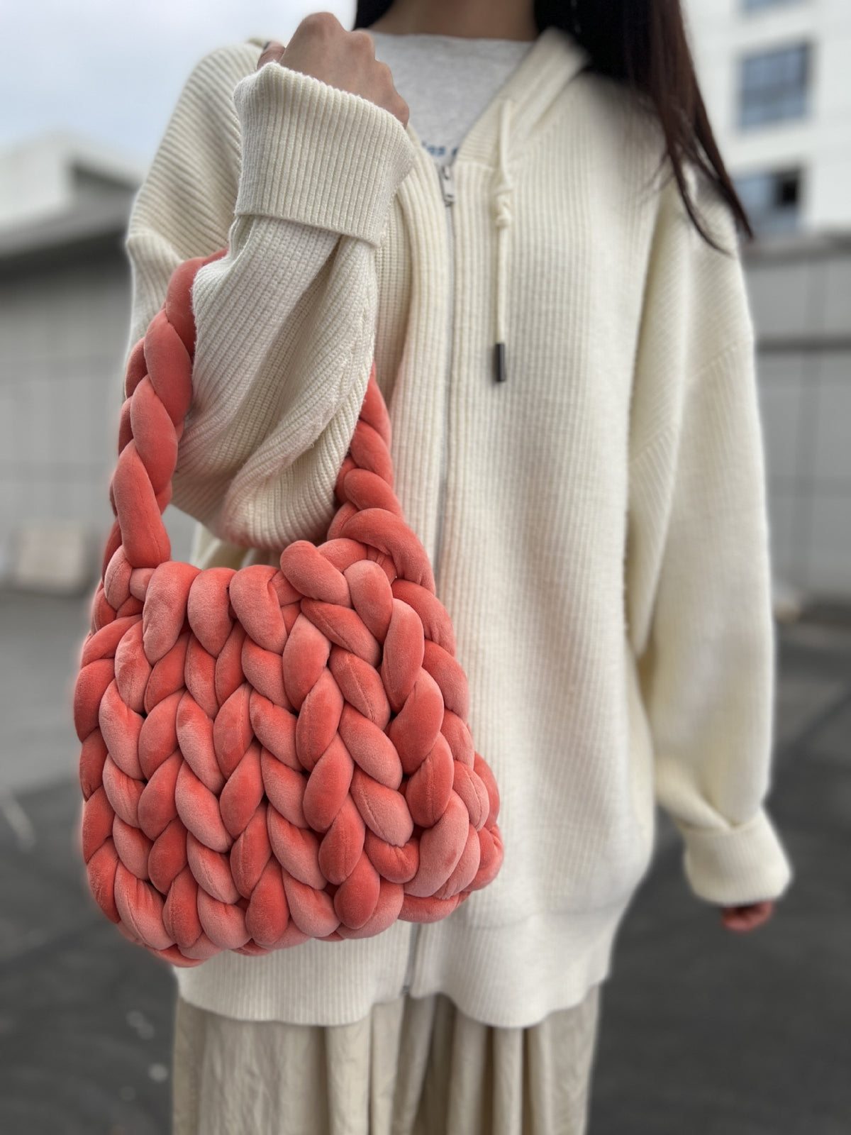 DIY hand woven crystal velvet core spun yarn woven hand-held mailman bag eprolo