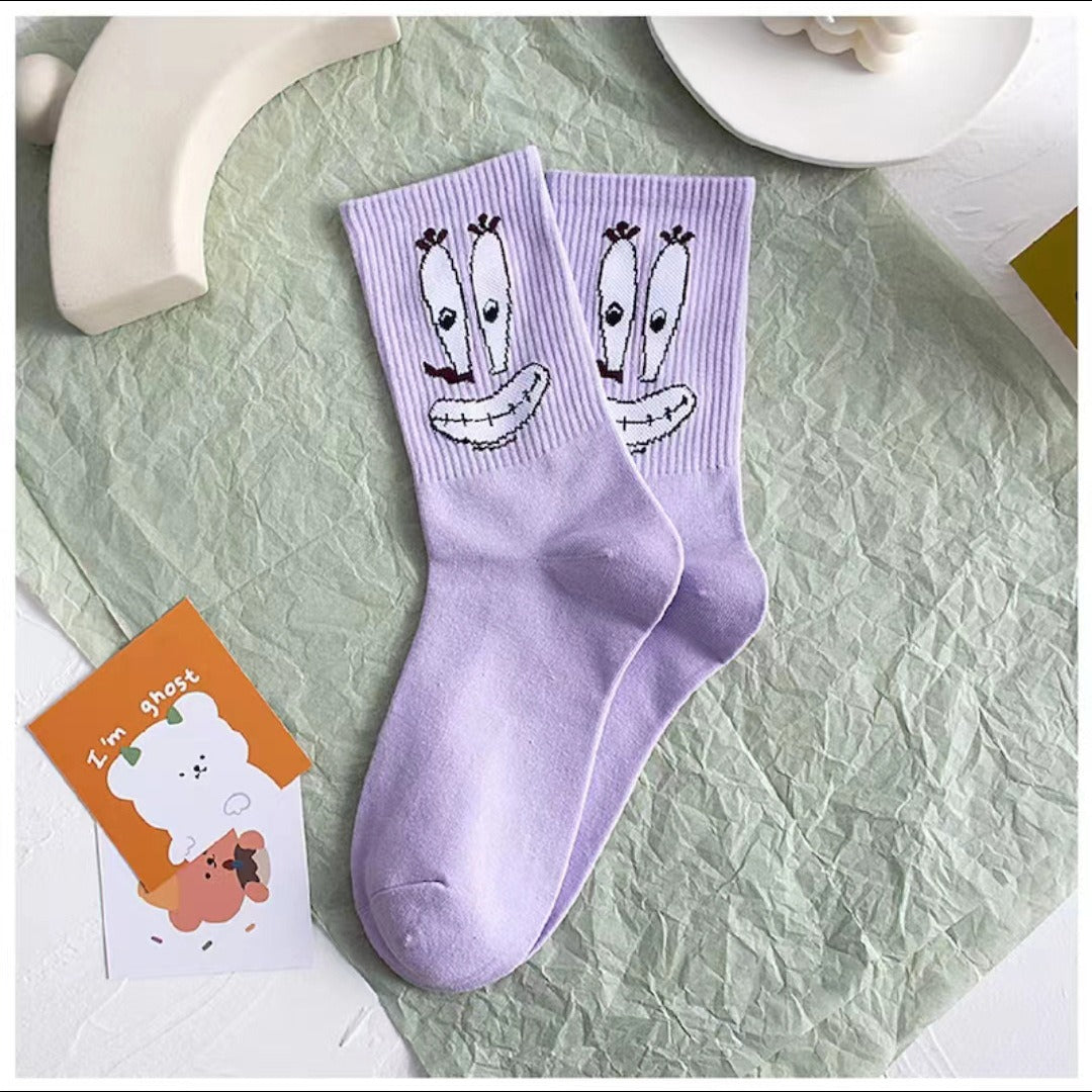 Colored cartoon long tube socks for autumn and winter SpongeBob SquarePants funny mid tube socks eprolo
