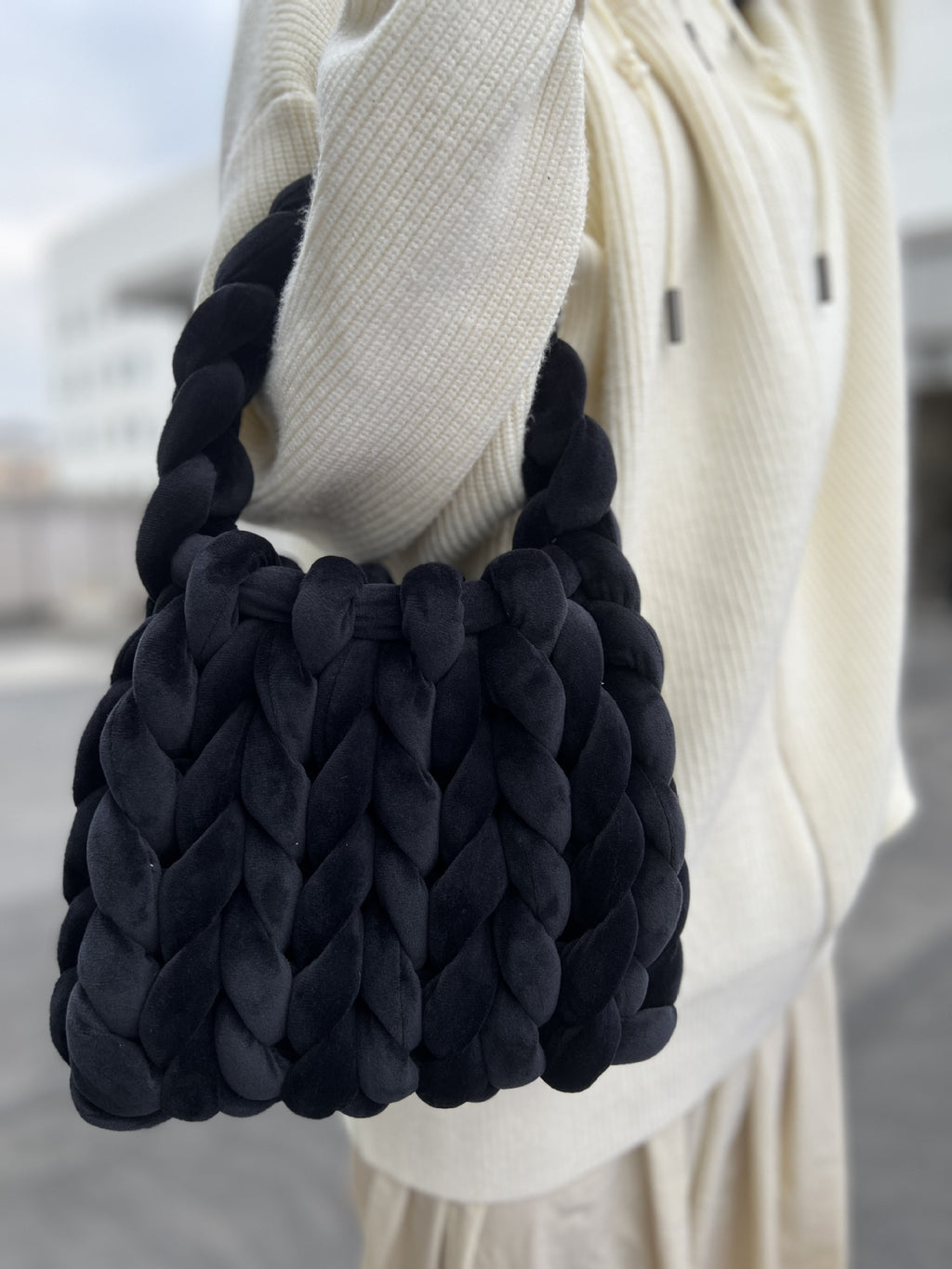 DIY hand woven crystal velvet core spun yarn woven hand-held mailman bag eprolo