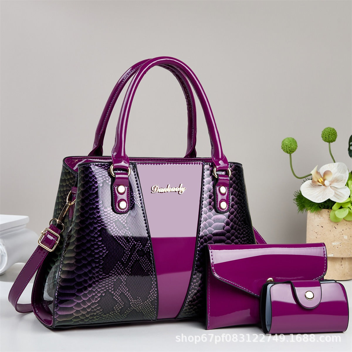 Large-capacity Shouldercrossbody Bag With A Snakeskin Pattern Tote Handbag Zee's Vibe Vault