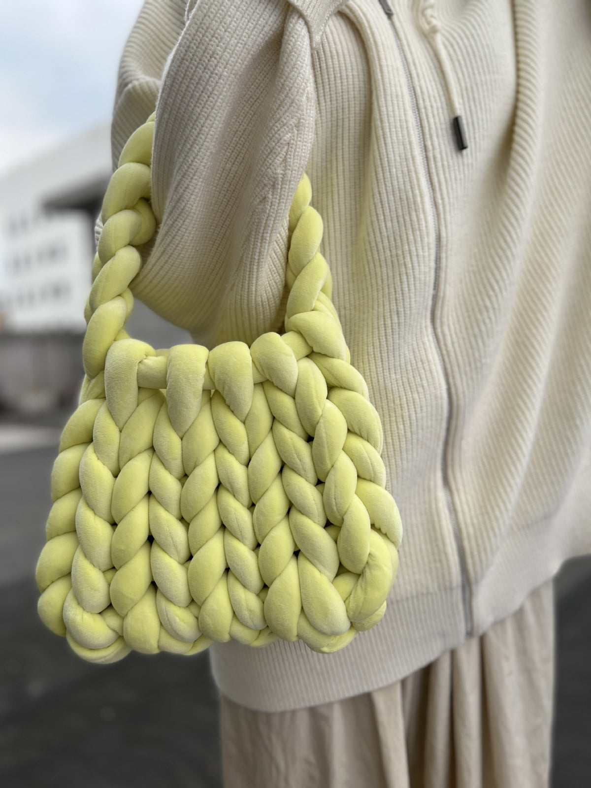 DIY hand woven crystal velvet core spun yarn woven hand-held mailman bag eprolo