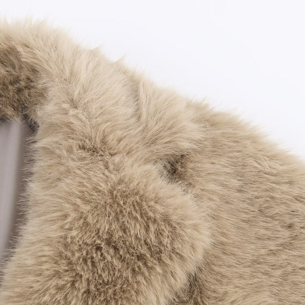 Artificial fur effect short jacket eprolo