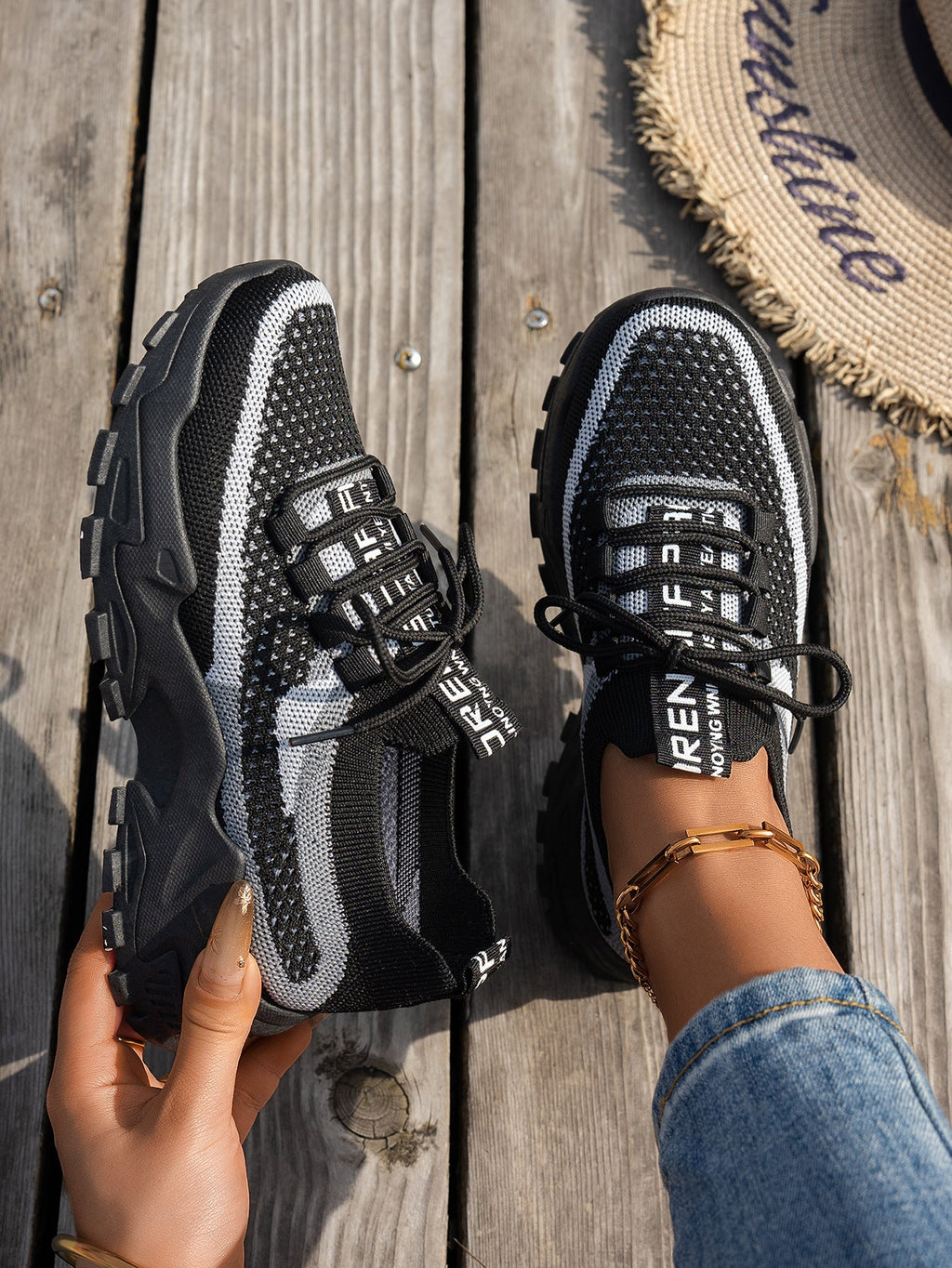 Mesh Sneakers Zees Vibe Vault