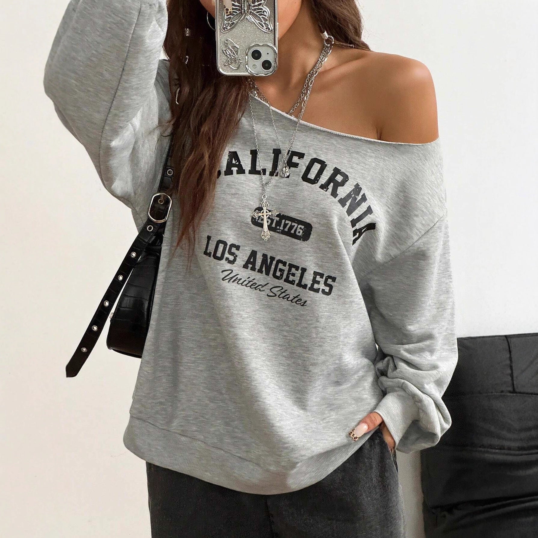 Slant shoulder T-Shirt